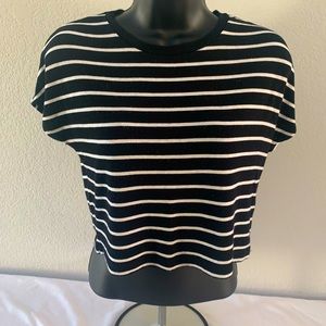 Zara Incredibly Soft and Comfy Crop Top Size M